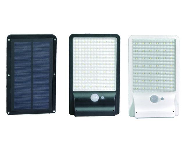 高い明るさ庭/ヤードのための小さい42のLEDの太陽電池パネルの街灯の保証