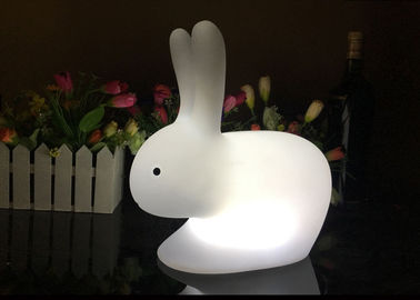 中国 かわいいバニー定形LED夜ライト、白いウサギ ランプ16色の変更 サプライヤー