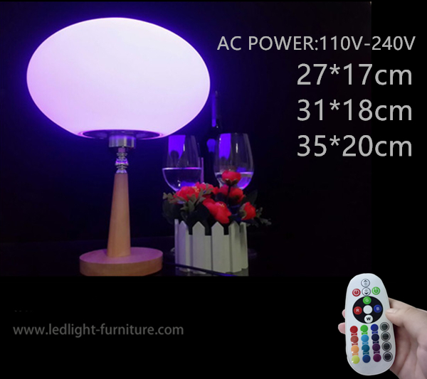 AC 110V - 240V力LEDの卵は木の基礎ホールダーが付いている卓上スタンドを形づけました