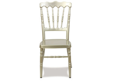 中国 宴会、40X45X93cmのためのでき事によって使用されるアルミニウム金のキアーヴァリの椅子の使用料 サプライヤー