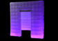 ライトを変える16色の白いオックスフォード膨脹可能なLEDの立方体の写真ブース サプライヤー