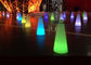 ガラス上LEDの低い小テーブルの最高永続的な気取り屋棒クラブ使用を変える色 サプライヤー